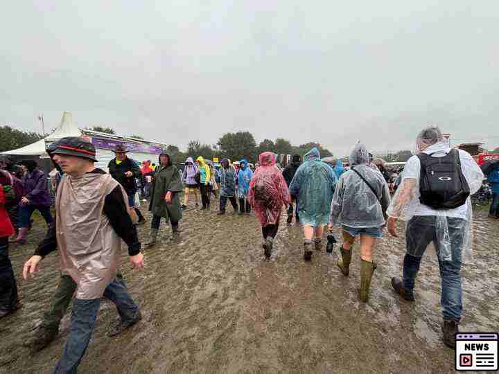 Rain-soaked Revelry: Highlights and Clean-Up at Radio 2 in the Park