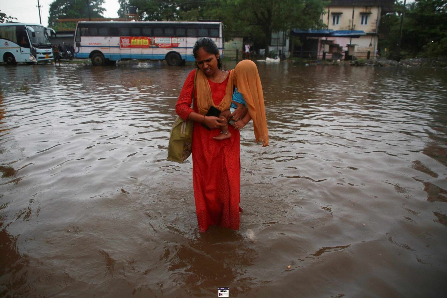 Monsoon Mayhem: Southern India Faces Devastating Floods and Landslides – The Heartbreaking Toll and Ongoing Response Efforts