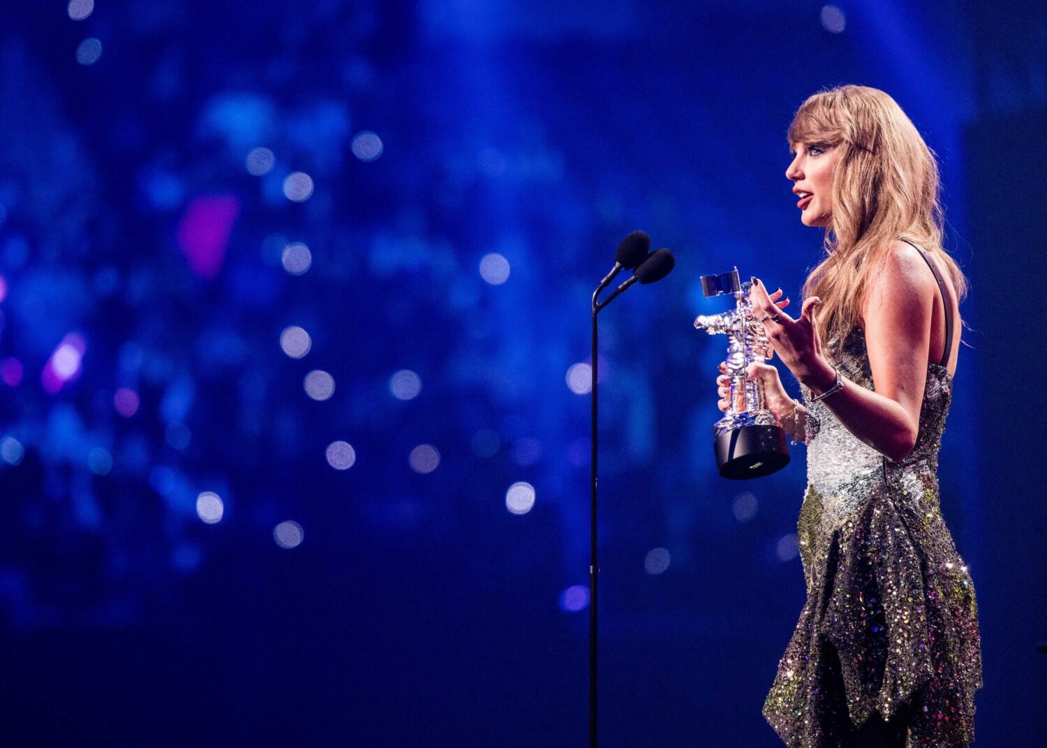 Celebrating Stars at the 2024 MTV VMAs: Highlights & Winners