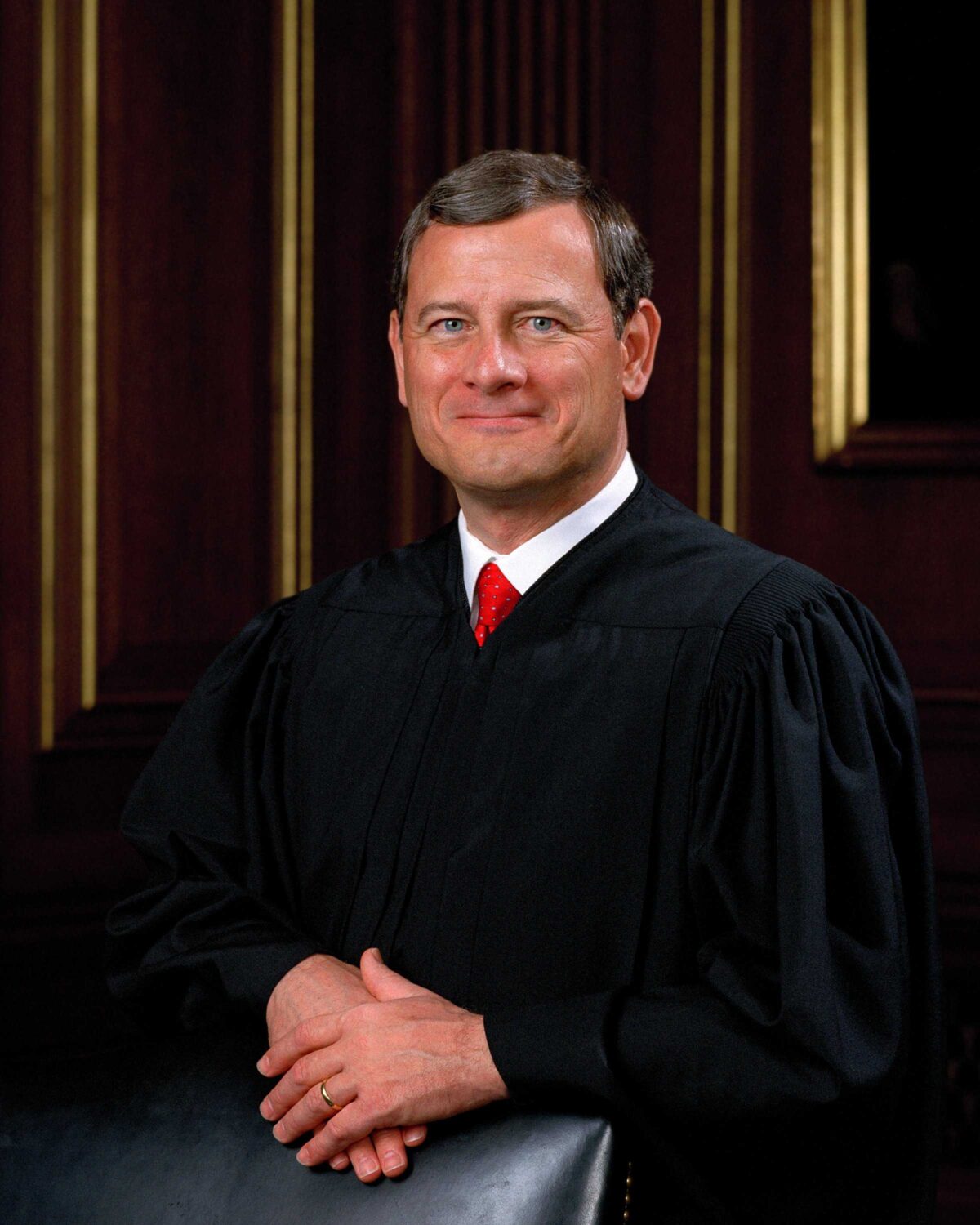 How Chief Justice Roberts Navigated Trump’s Supreme Court Influence