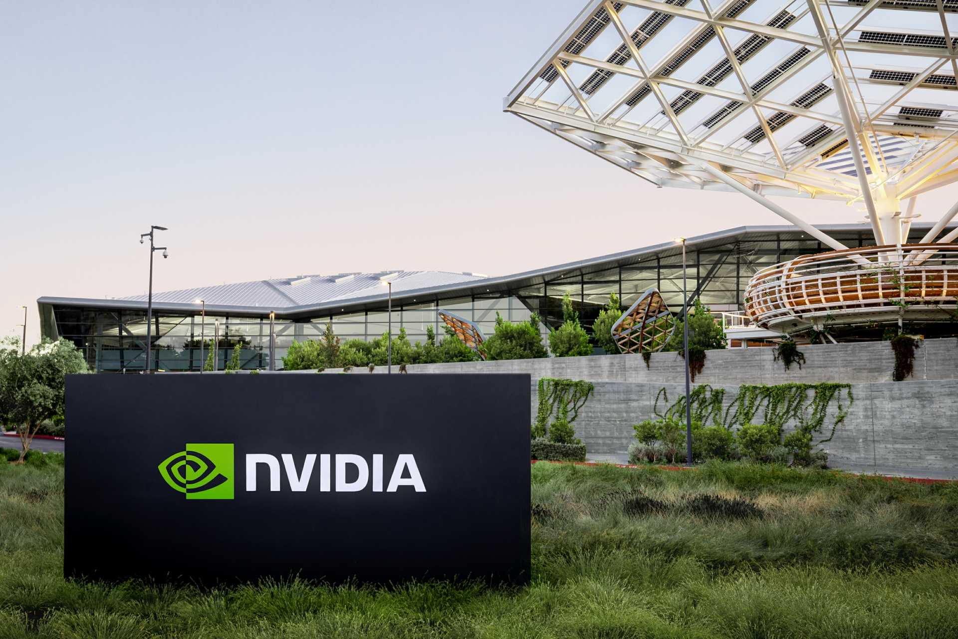 NVIDIA’s Blackwell Chip Platform Enters Full Production Stage