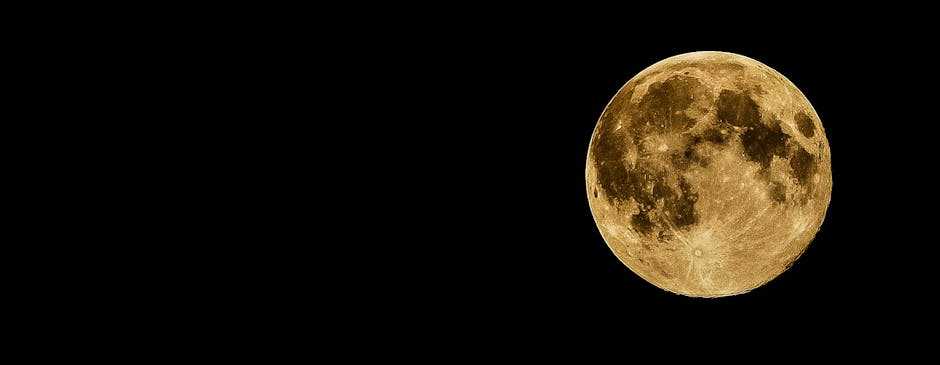 Experience the Magic of Tonight’s Harvest Moon Supermoon Eclipse