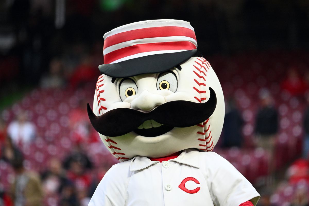 Dual Showdown in Cincinnati: Pirates and Reds Face Off for NL Central Struggles and Best MLB Bets