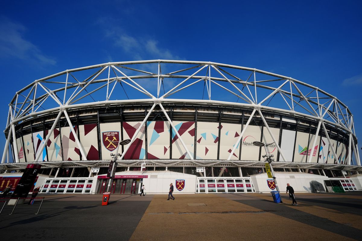 West Ham Faces Chelsea in Premier League Clash with Team Updates