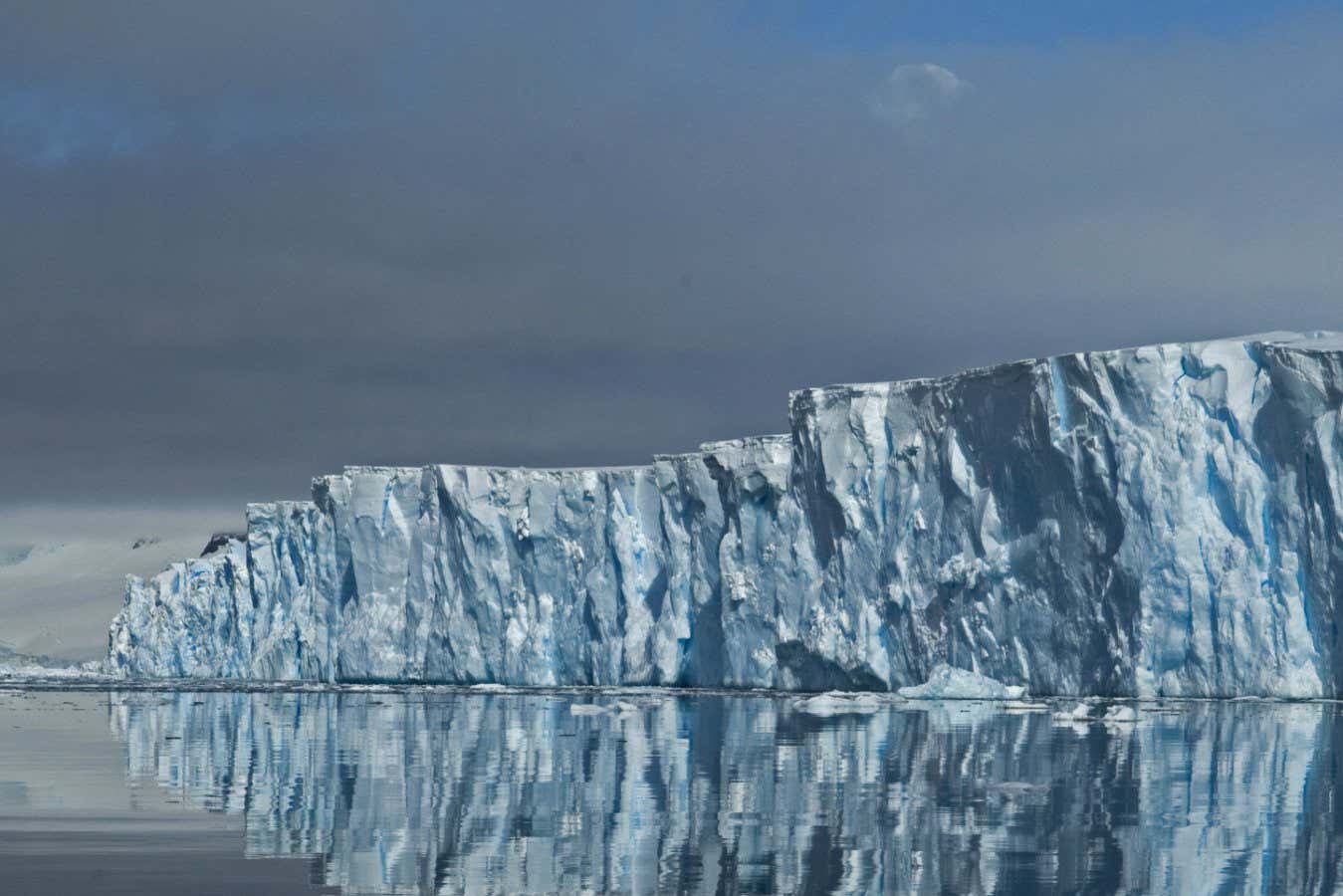 Potential Disaster Unveiled as Antarctica’s Doomsday Glacier Melts