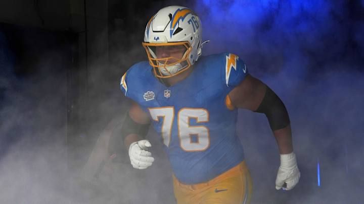 Rookie Joe Alt Shines as Chargers Take on Steelers Today