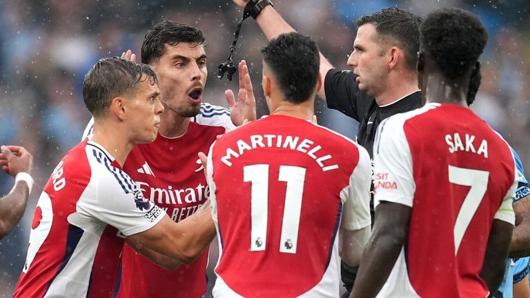 Gunners Show Resilience in Thrilling Draw Against Man City