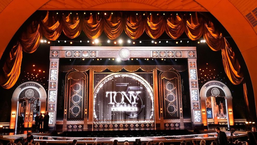 Florida State University Celebrates Top Ranking as Tony Awards Return to NYC