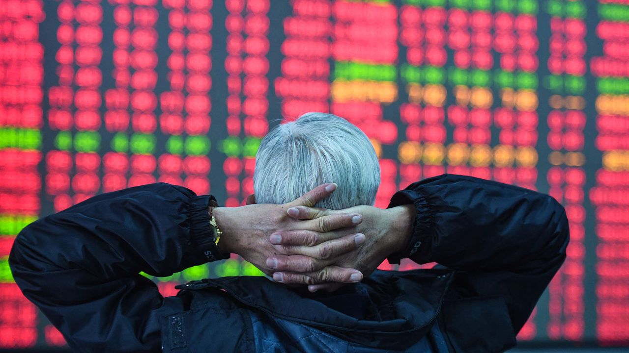 Stocks Soar to New Heights as China’s Central Bank Steps In to Stabilize Economy