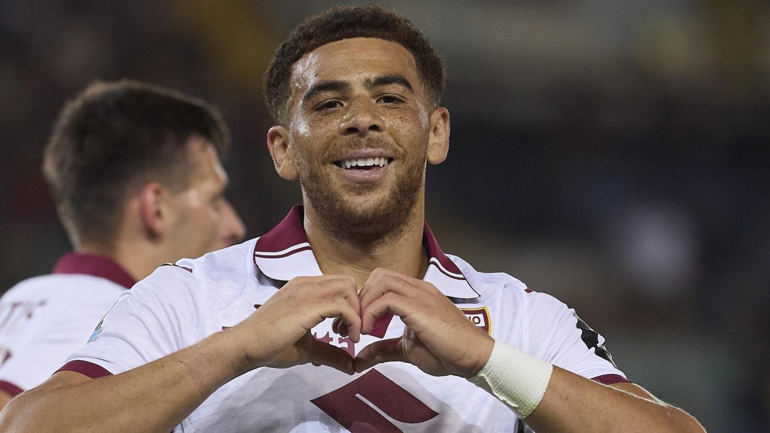 Che Adams Reflects on Southampton Departure and Torino’s Rise to Glory