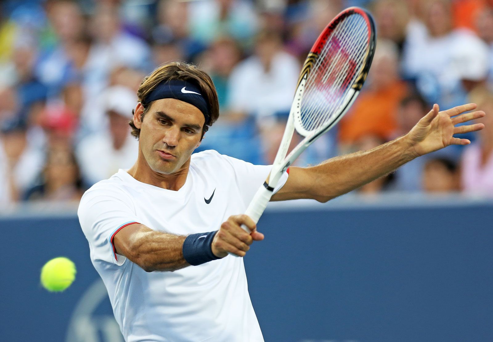 Roger Federer Net Worth 2024: Unveiling the Tennis Legend’s Wealth