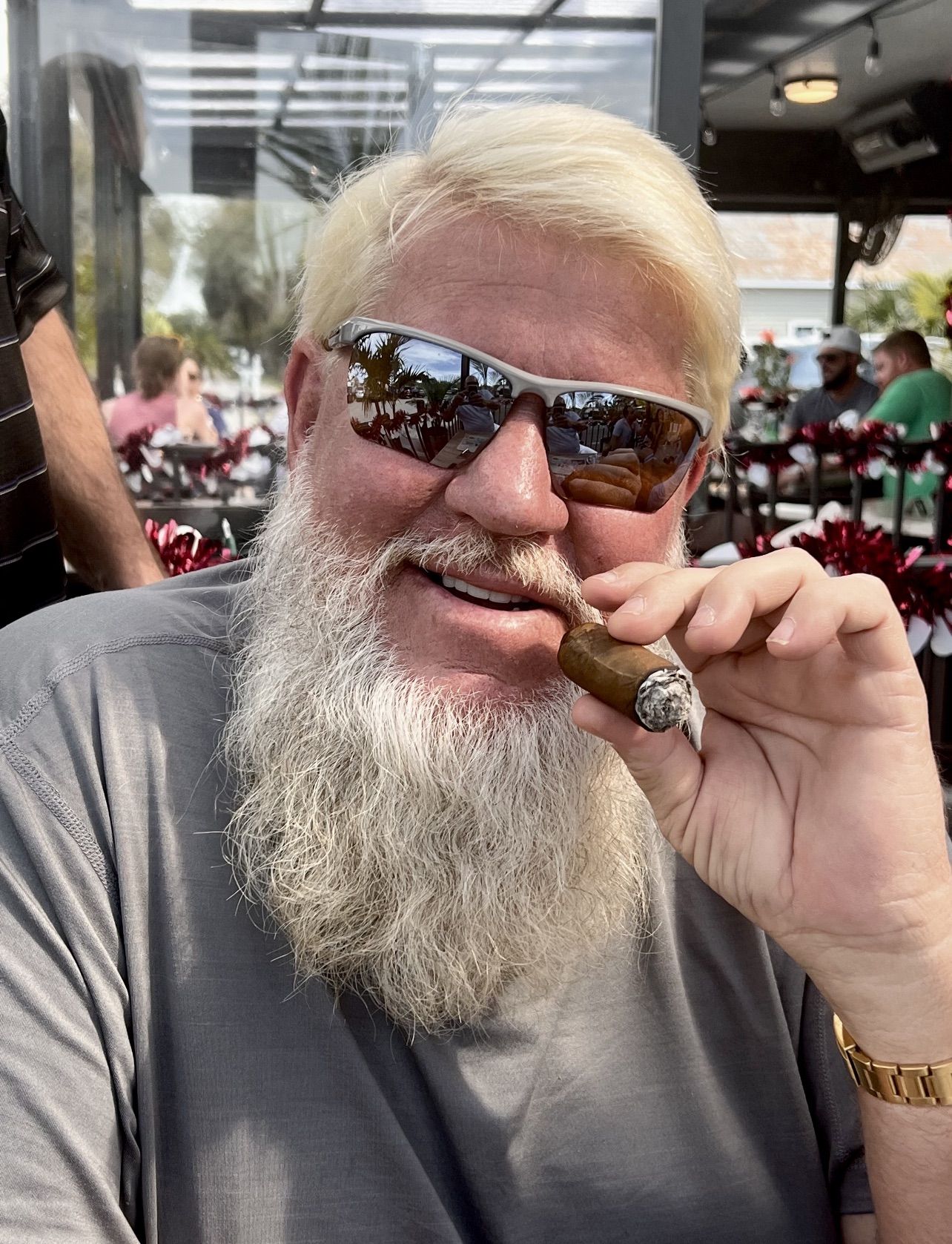 Discover the Bold Flavor of John Daly Cigars Today