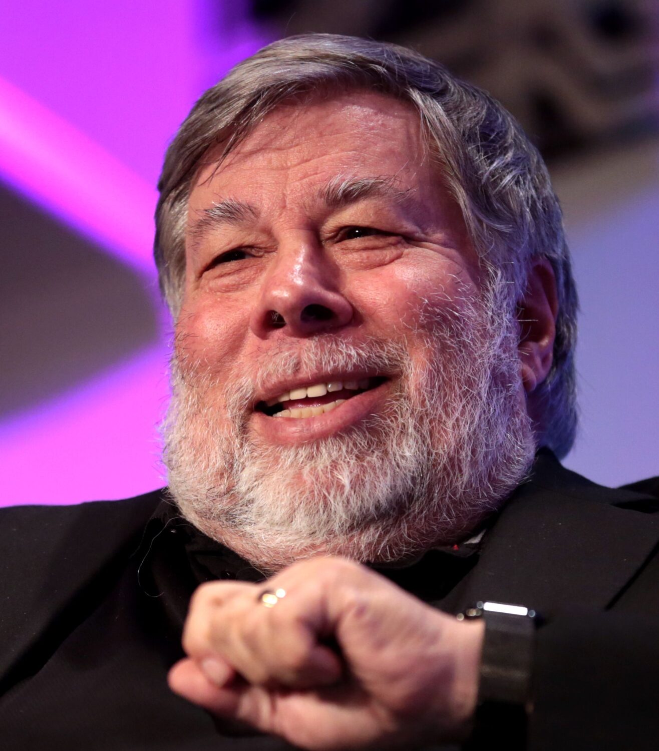 Steve Wozniak’s Net Worth in 2024: What You Need to Know