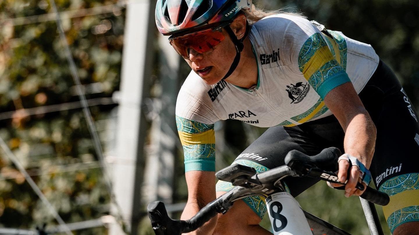 Tiffany Cromwell Shines as Australia Claims Gold at UCI Worlds