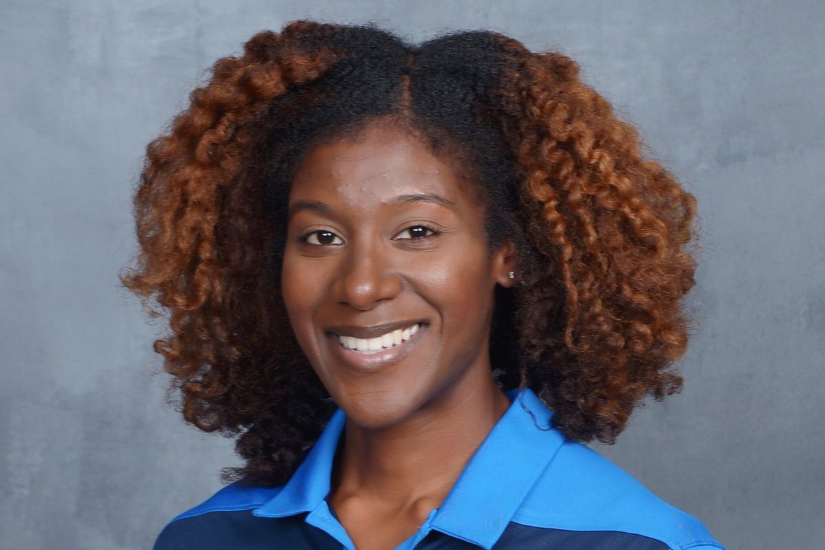 Lakers Appoint Dr. Vanessa Brooks as New Head Athletic Trainer