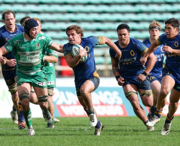 Otago Seeks Victory as Tasman Faces Distractions in Nelson