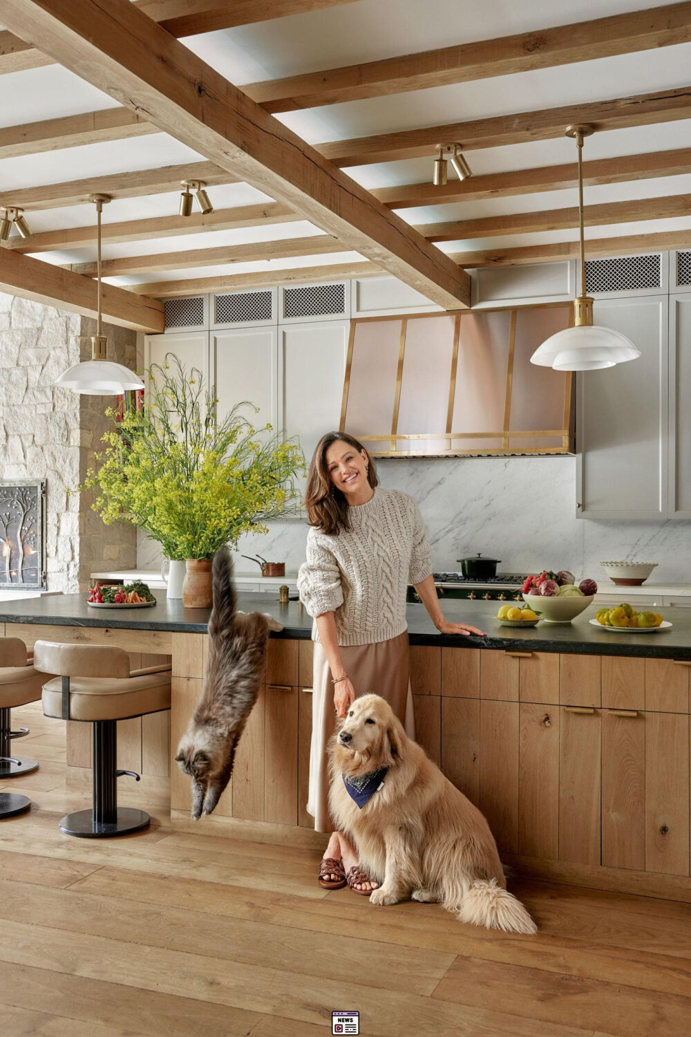 Explore Jennifer Garner’s Cozy Home and Her Take on Affleck’s Mansion