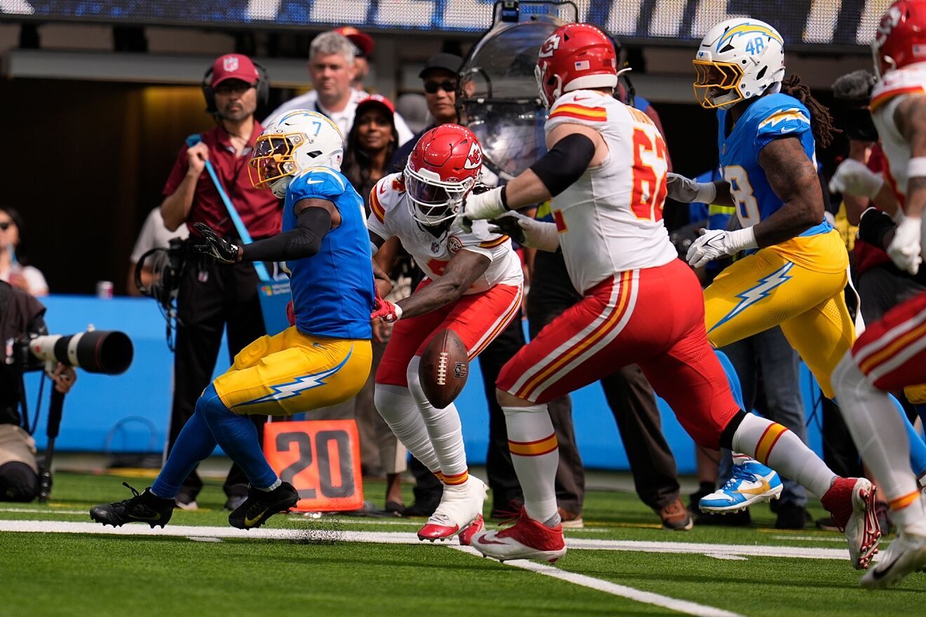 Chiefs’ Rashee Rice Injured in Collision with Mahomes