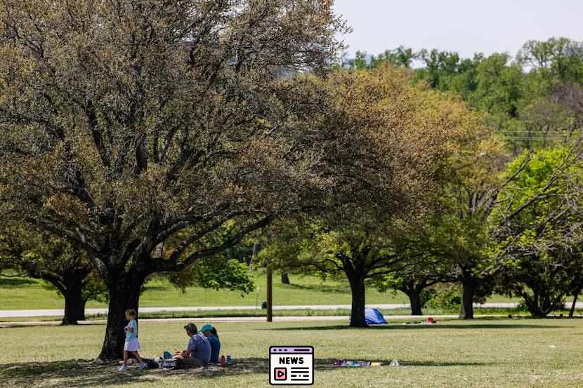 Fall Preview: Cool Front and Scattered Storms in DFW