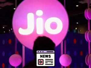 Jio’s 8th Anniversary: Affordable Plans, OTT Perks & Market Disruption