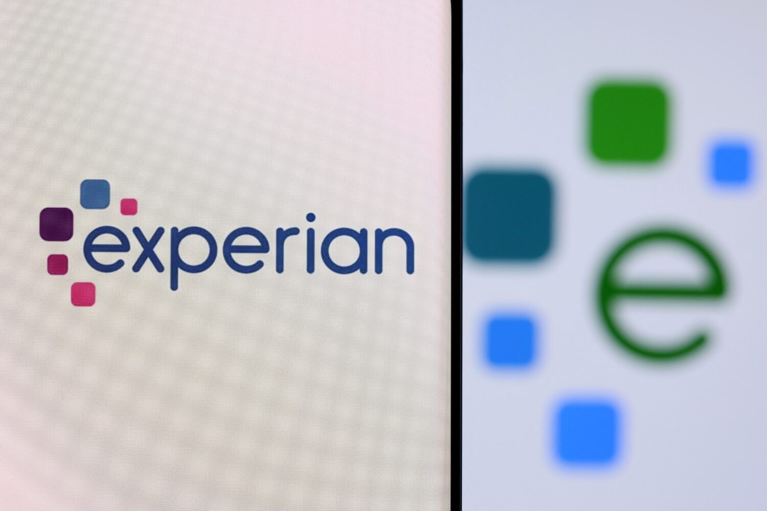 UK Market Highlights: Experian’s Gains and Tech Award Finalists