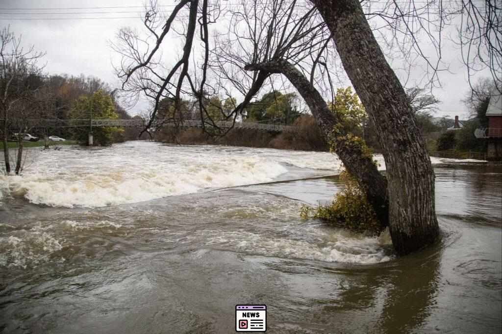 Wild Weather Hits Tasmania: School Closures and the Renewable Energy Debate Heat Up!