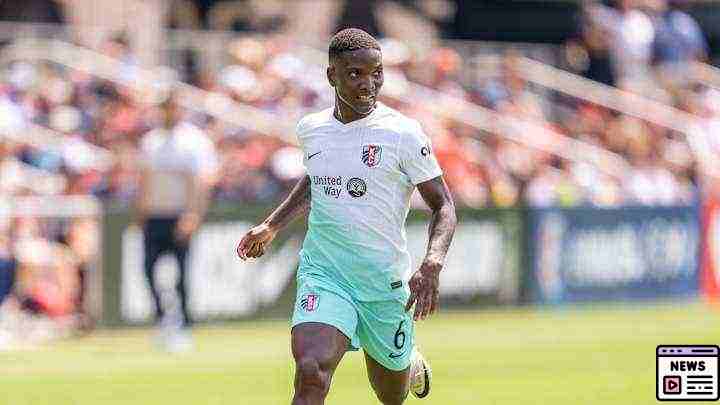 NWSL Race Heating Up: Chawinga Leads Golden Boot as Playoffs Approach