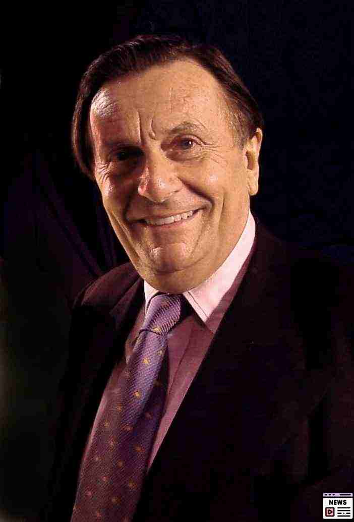 Barry Humphries Responds to Comedy Festival Backlash: A Painful Journey