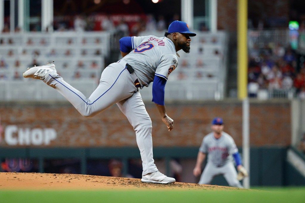 Mets Pitcher Chases Rare Playoff History as Severino Seeks Redemption