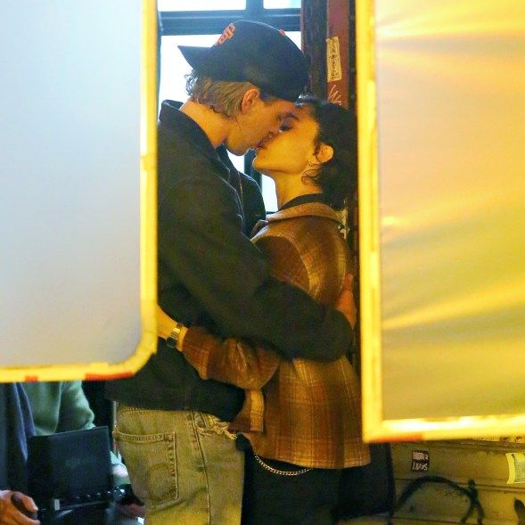 Austin Butler and Zoë Kravitz’s NYC Romance on Set