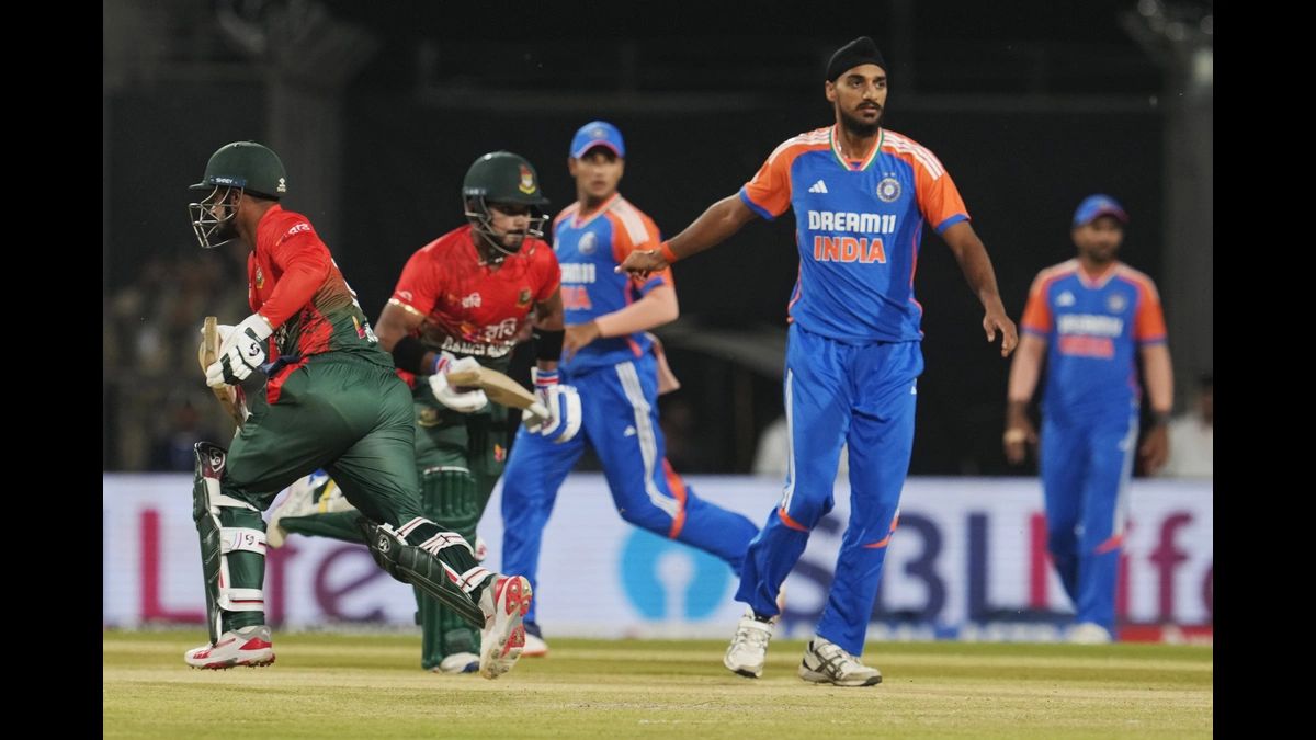 Pakistan Star Critiques Team as India Dominates Bangladesh