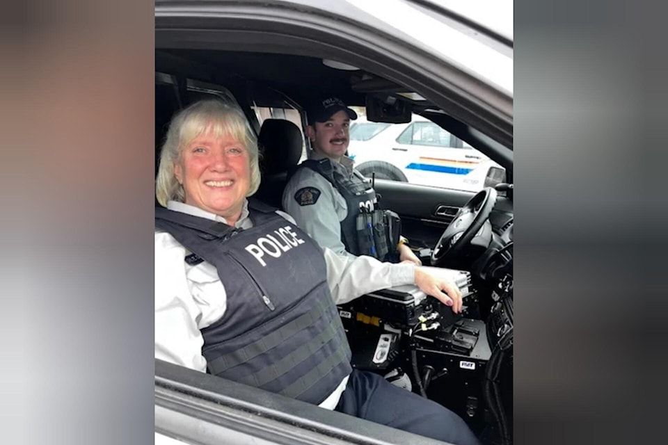 Heartwarming Mother-Son Shift Before Mountie Retirement