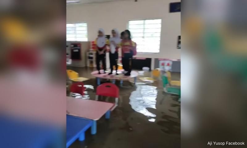 Klang Valley Deluged: Kids on Tables and MPs Stuck in Rains