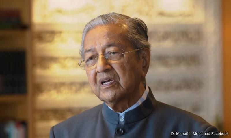 Dr Mahathir’s Hospitalization Delays Key Legal Trials