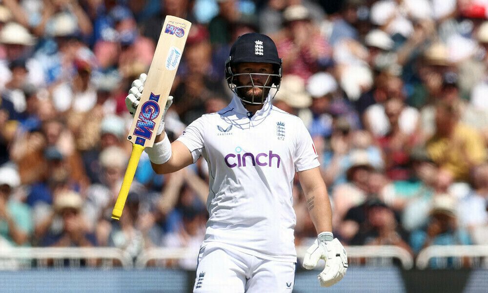 Ben Duckett Shines as England Fights Back Against Pakistan