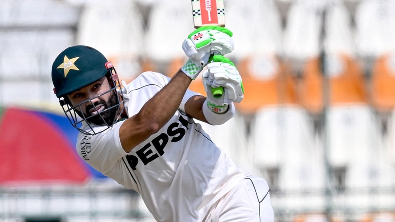 Rizwan’s Struggles and Carse’s Stunning Swing Shine in Pakistan vs England Test