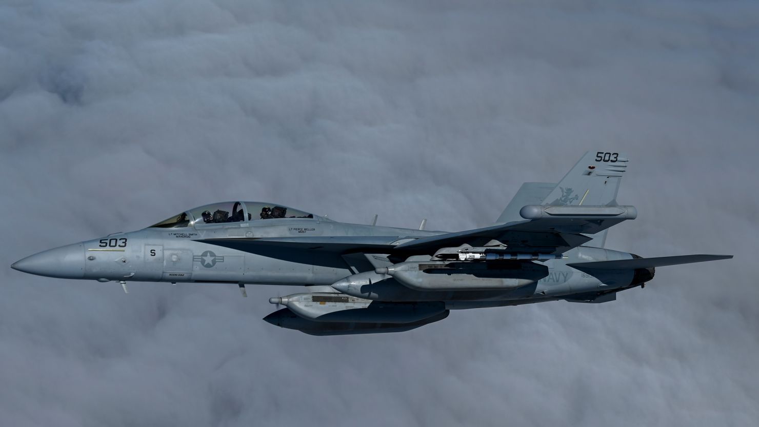 Navy Fighter Jet Crashes Near Mount Rainier, Two Crew Missing