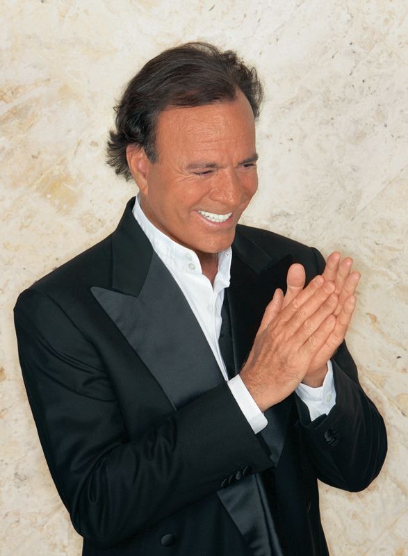 Julio Iglesias Net Worth