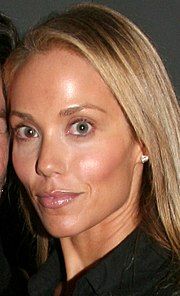 Elizabeth Berkley Net Worth