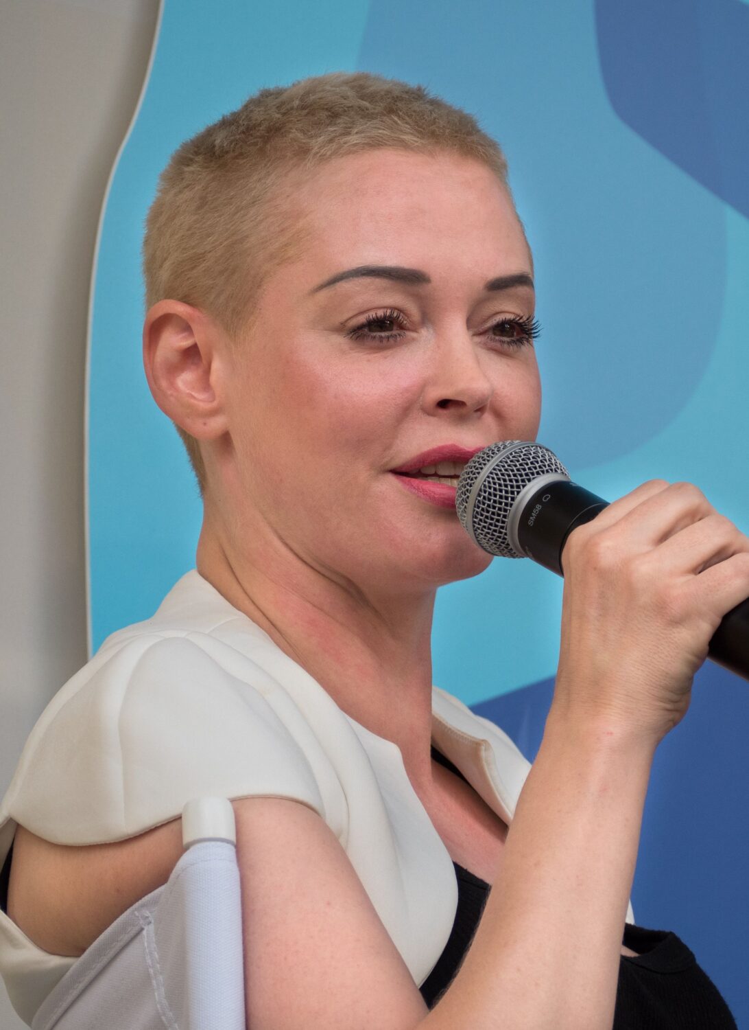 Rose Mcgowan Net Worth