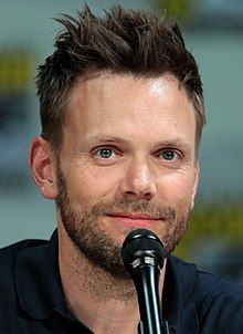 Joel Mchale Net Worth