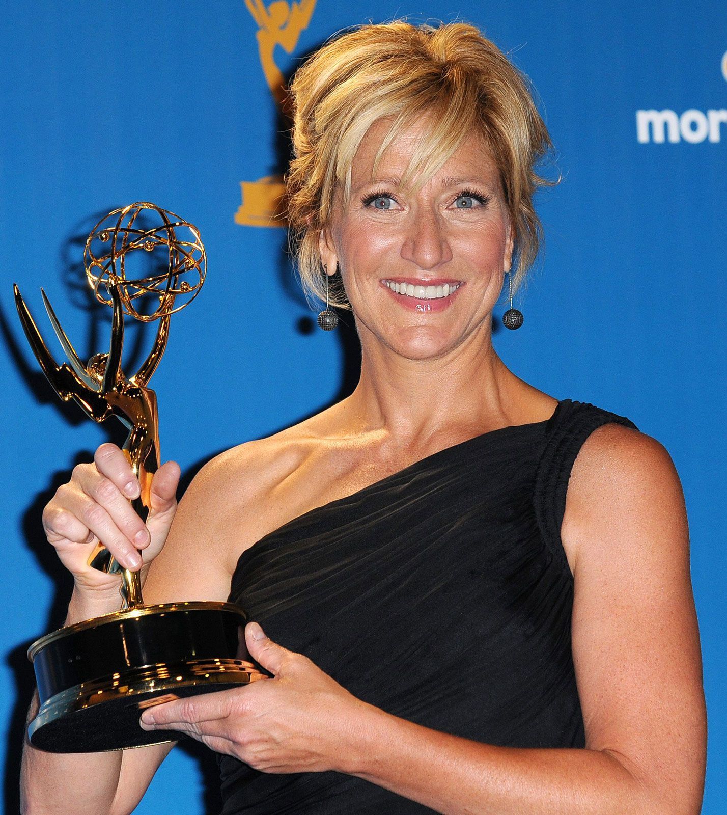 Edie Falco Net Worth