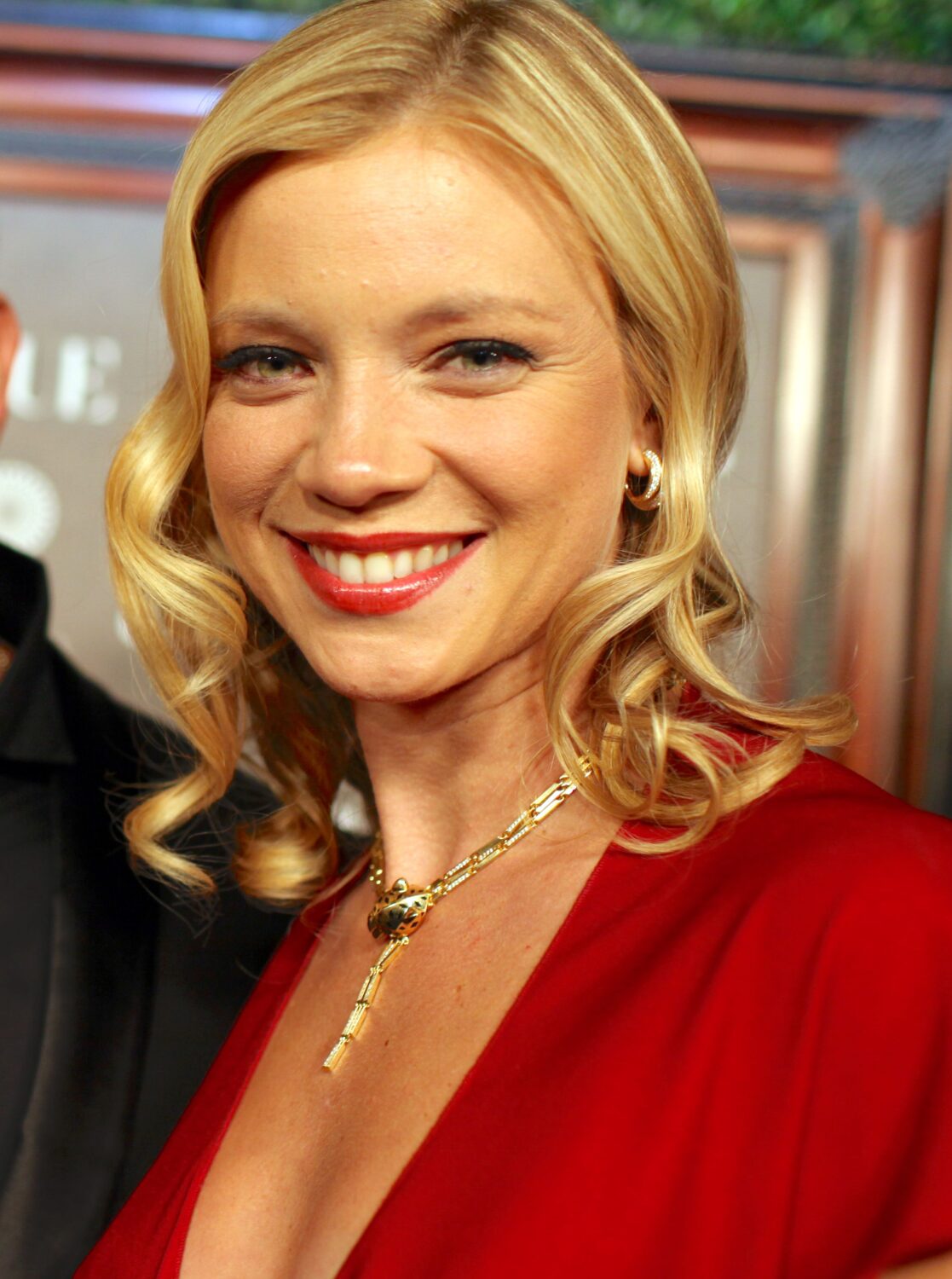 Amy Smart Net Worth