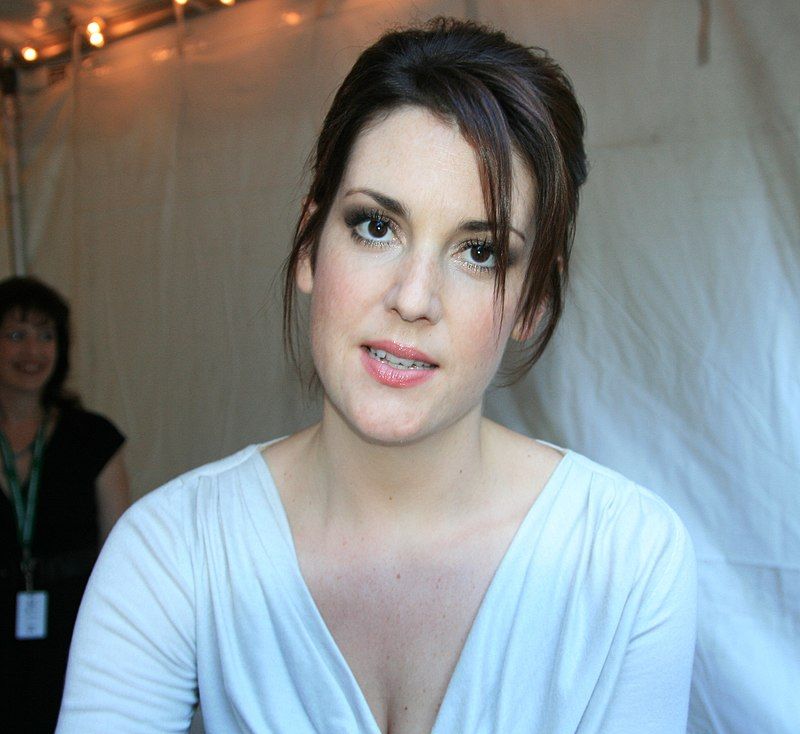 Melanie Lynskey Net Worth