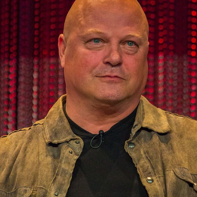 Michael Chiklis Net Worth