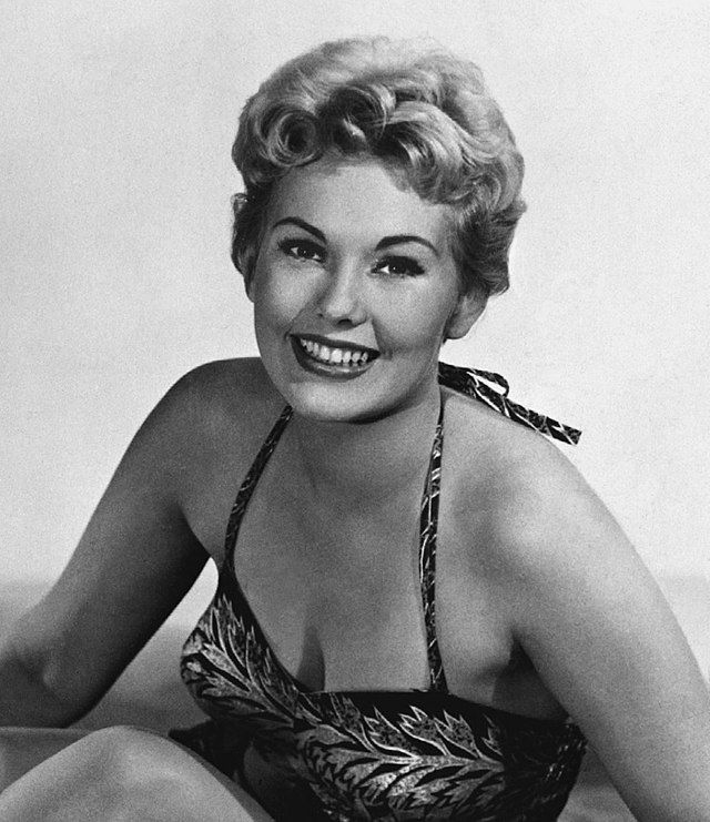 Kim Novak Net Worth