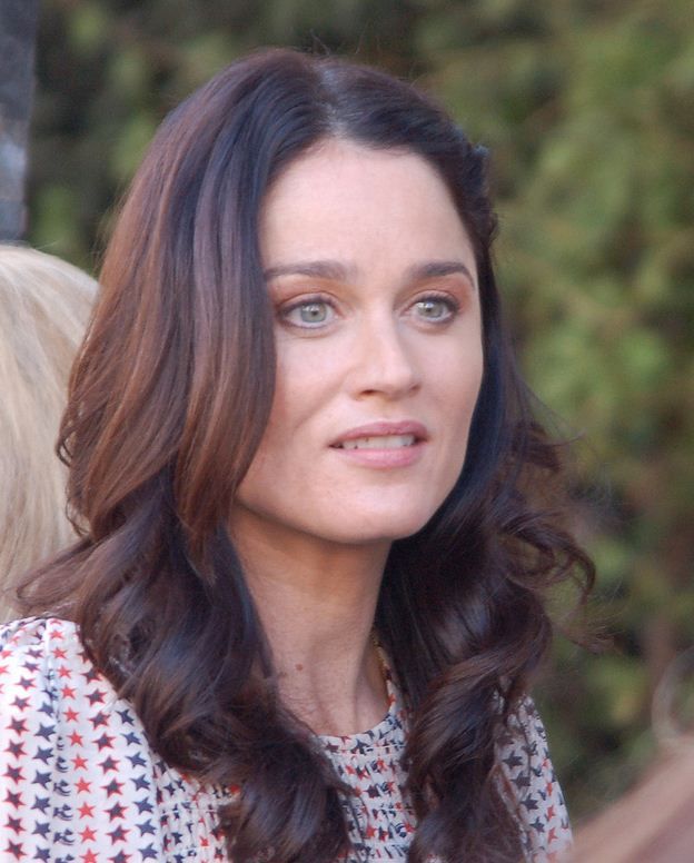 Robin Tunney Net Worth