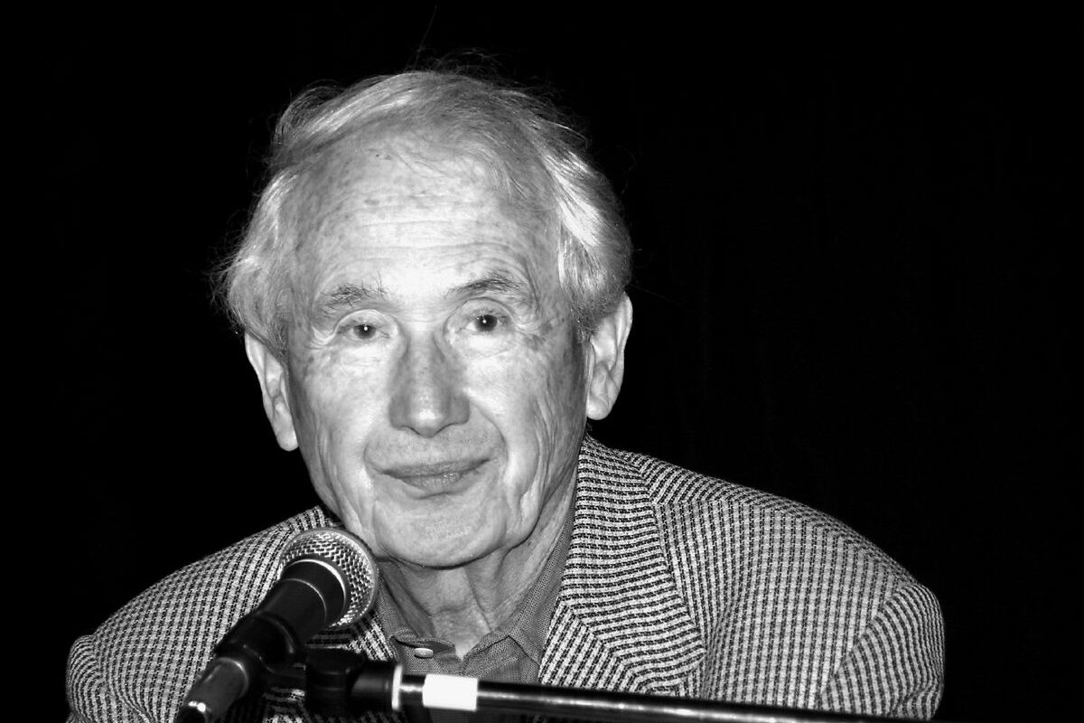 Frank Mccourt Net Worth