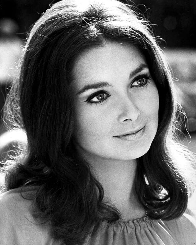 Suzanne Pleshette Net Worth