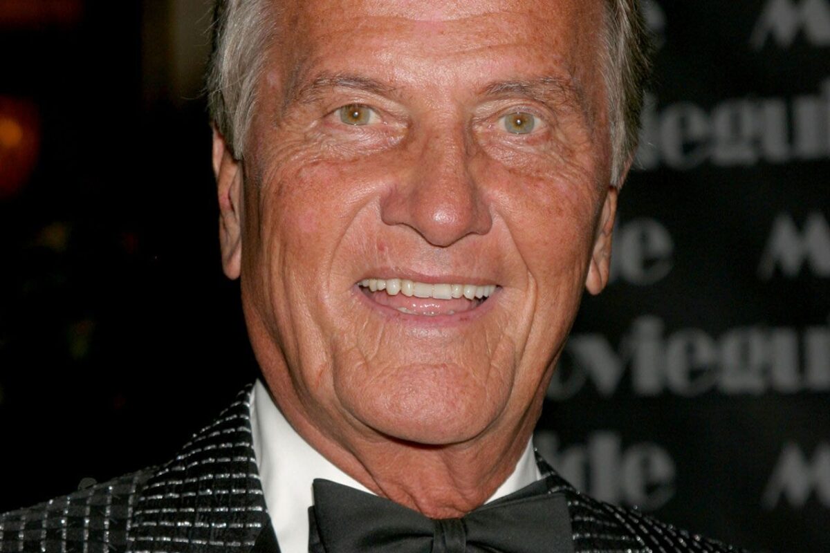 Net Worth Pat Boone